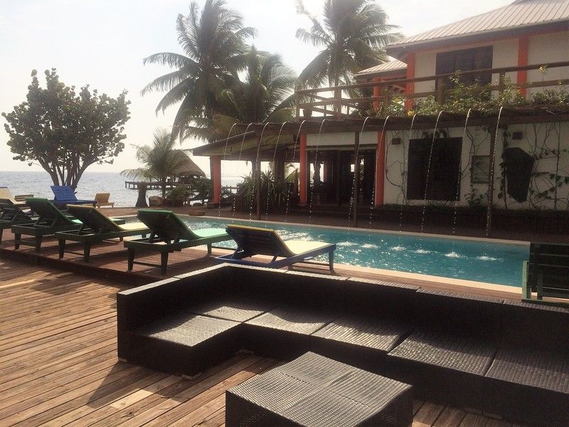 Robert'S Grove Beach Resort Placencia Exteriör bild